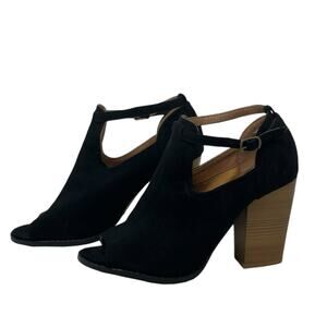Qupid Black Faux Suede Peep Toe Buckle Strap Booties Block Heel size 8